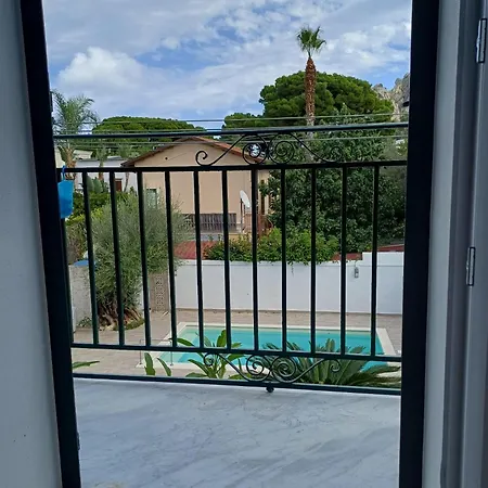 Due Mari Mondello With Private Pool Villa